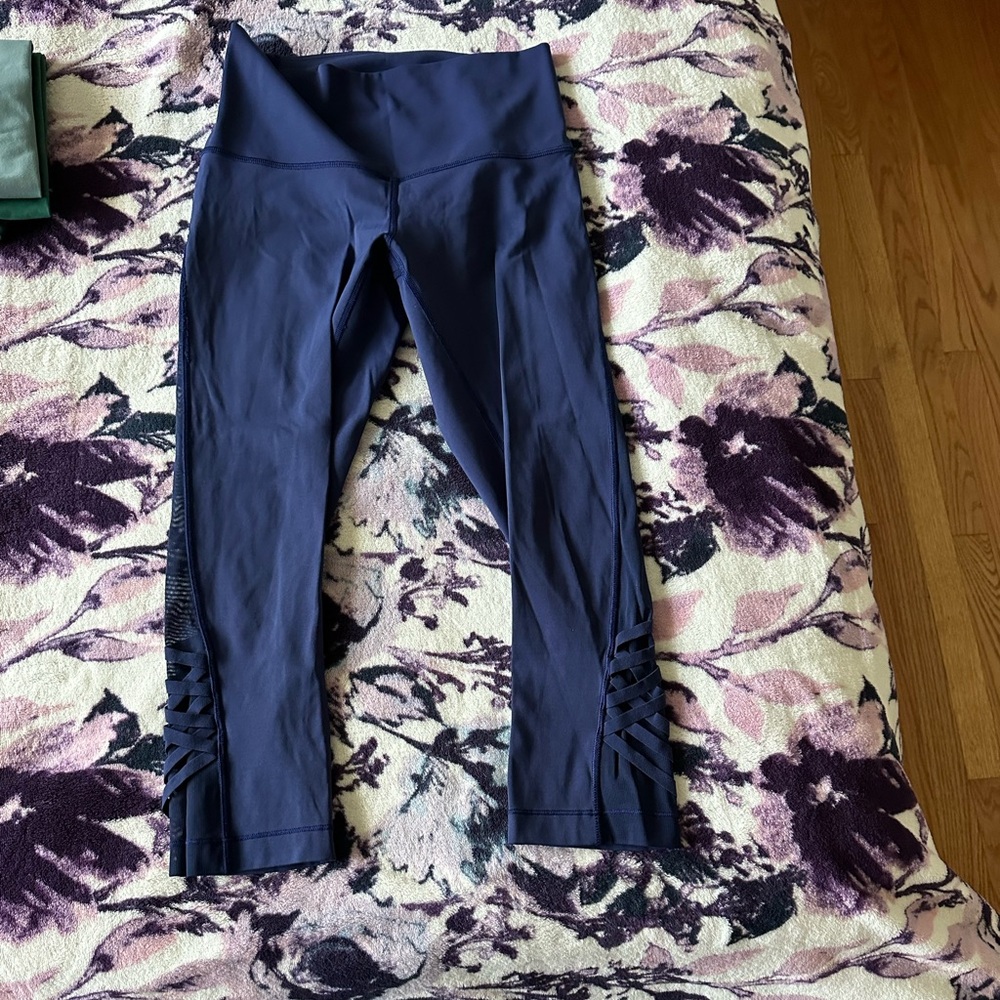 Short leggings